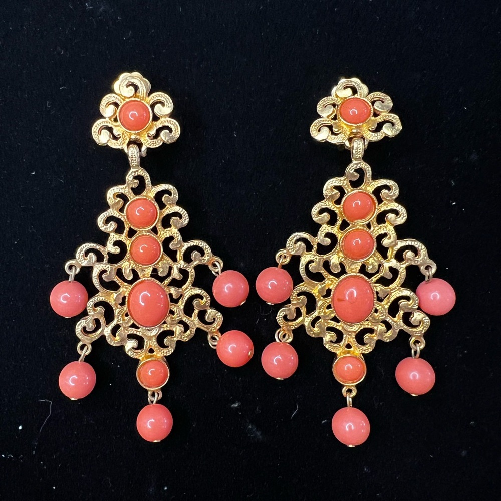 KJL Kenneth Jay Lane Vintage Gold & Coral Chandelier Earrings – Elegant & Bold